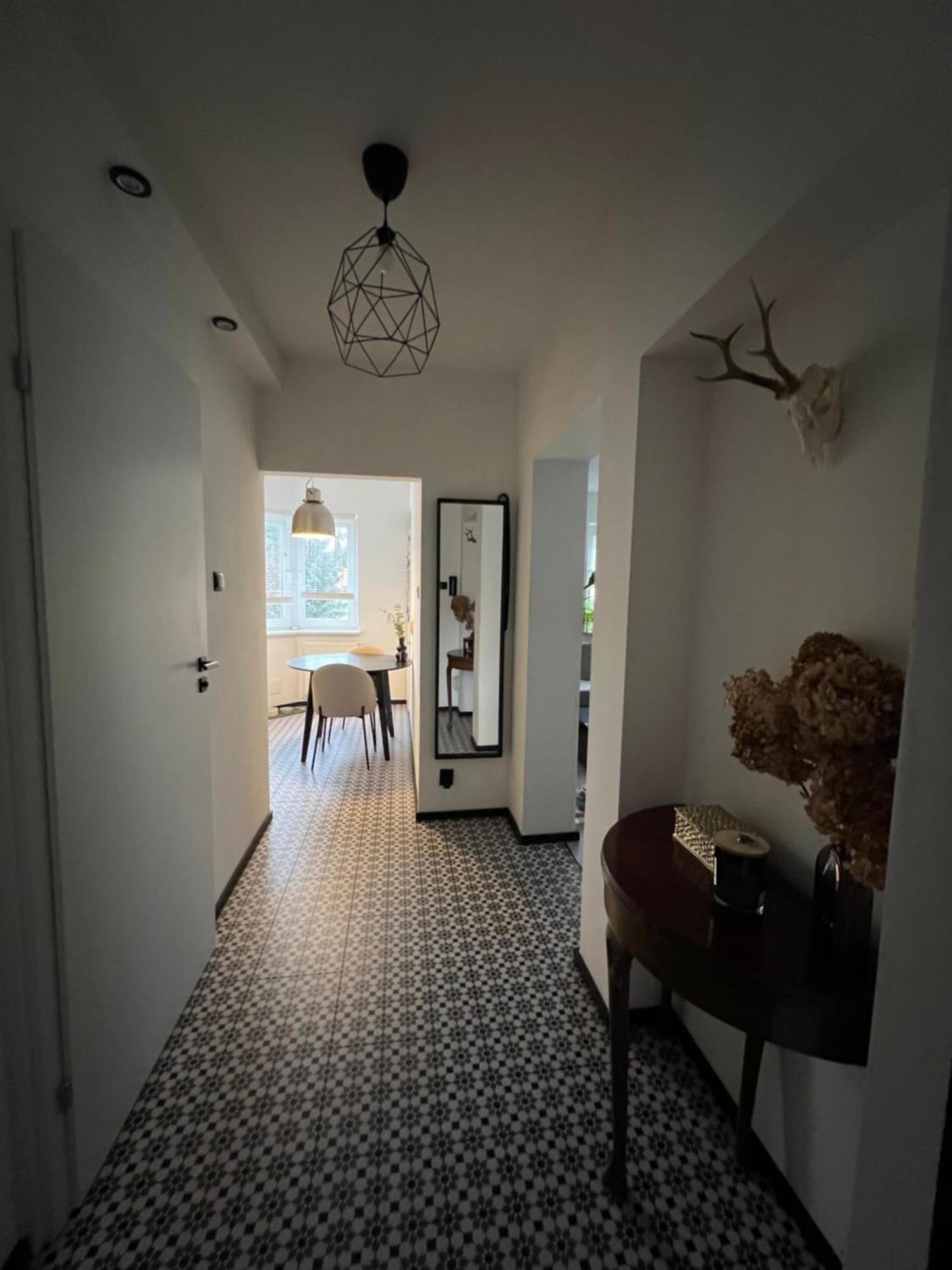 Apartament Dwupoziomowe Mieszkanie Z Ogrodkiem Warszawa